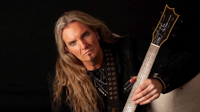 JoelHoekstra Joel Hoekstra | Photo: Mike Polito/Source: Frontiers Music SRL